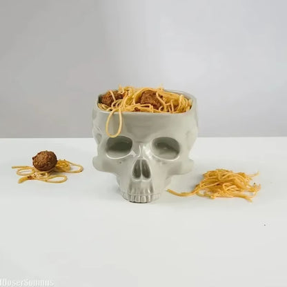 Retro Porcelain Skull Pasta Bowl - Gothic Halloween Tableware, Unique Ceramic Bowl for Noodles, Salad, Candy & Tabletop Decor!
