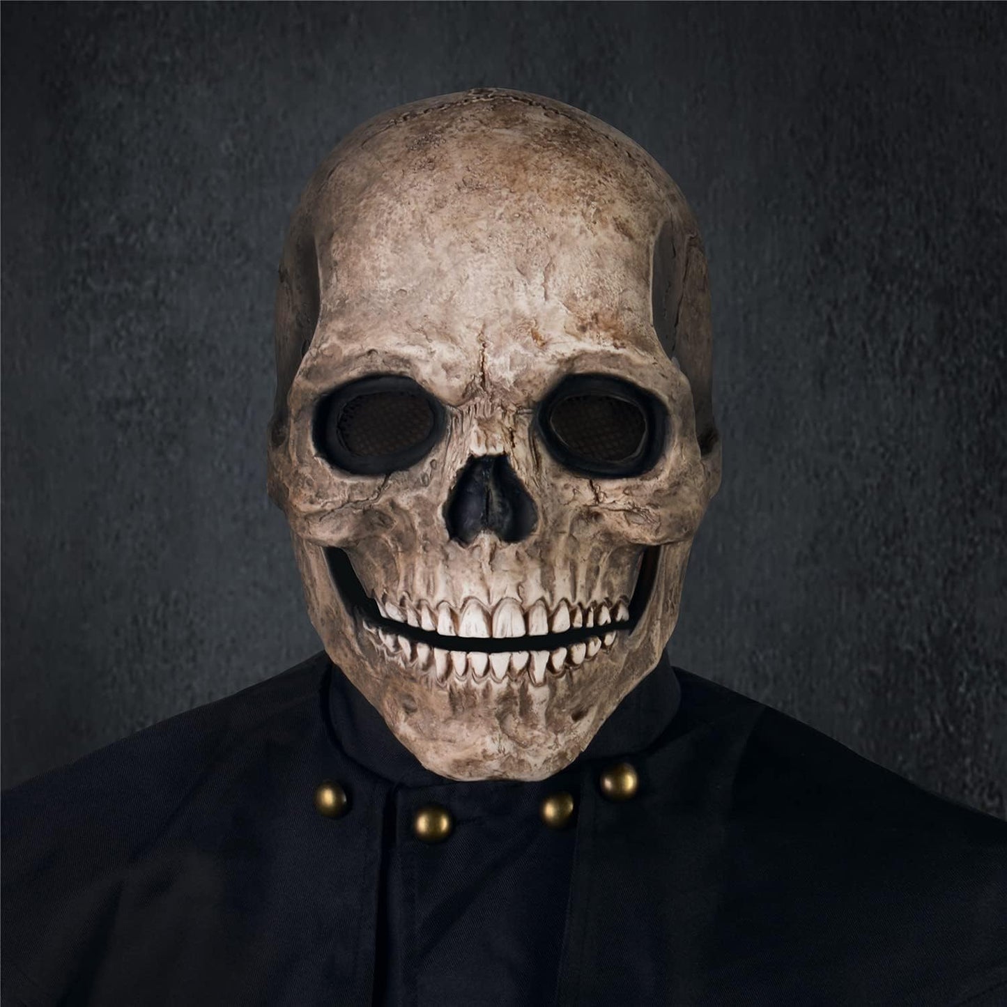 Unleash Your Inner Horror: Realistic Creepy Halloween Skull Mask with Movable Jaw for Adults