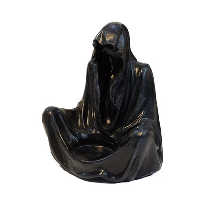Enchant Your Halloween with the Nordic Ghost Wizard Candle Holder - A Creative Resin Ornament for Spooky Celebrations